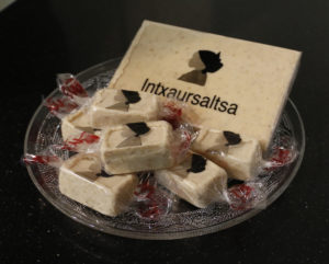 Navidad Bizkarra turron intxaursaltsa