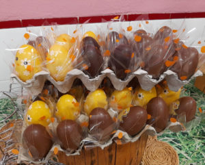 buñuelos y huevos de chocolate bizkarra